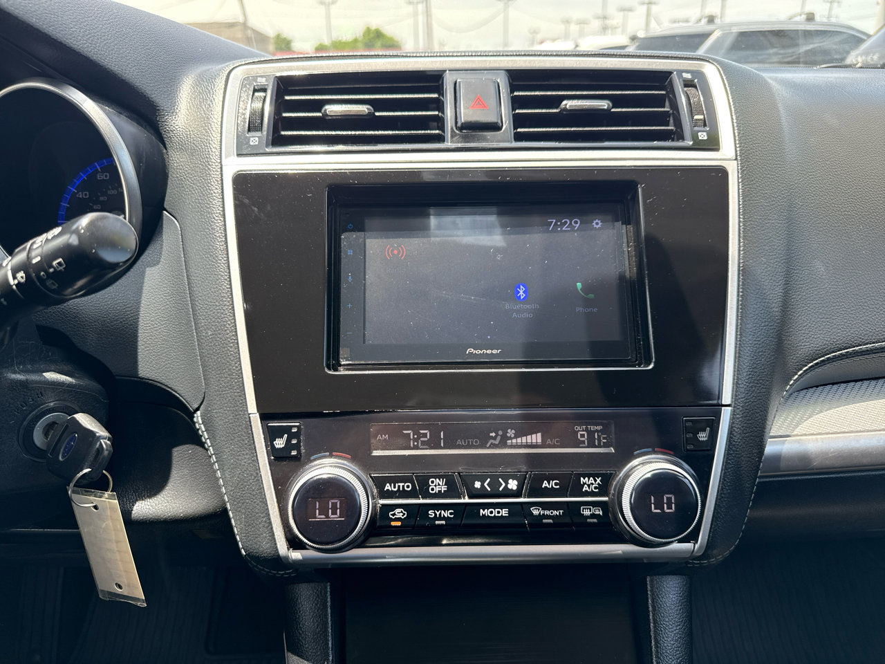 Used 2018 Subaru Outback 2.5i Premium image 20