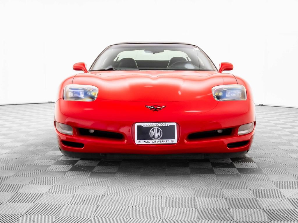 Used 2001 Chevrolet Corvette Coupe w/ Preferred Equipment Group1 image 11