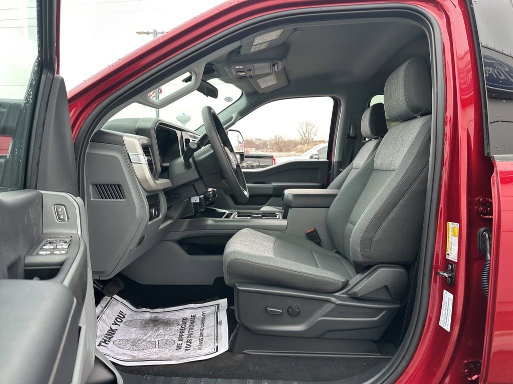 New 2026 Ford F350 XLT w/ 360-Degree Camera Package image 7