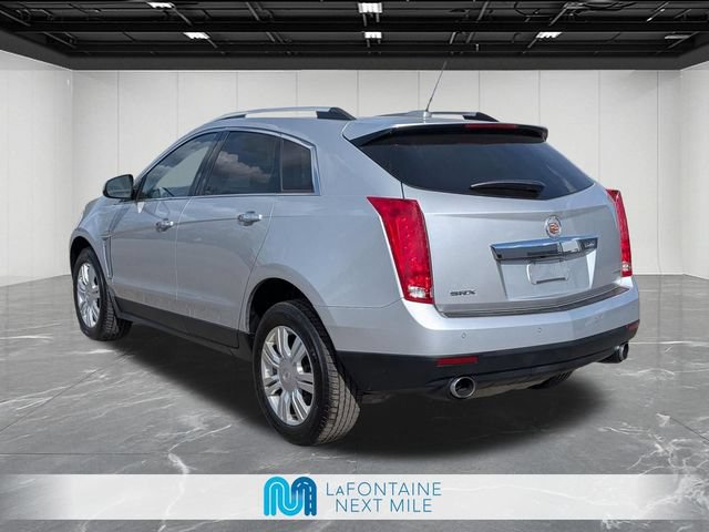Used 2016 Cadillac SRX Luxury FWD image 3