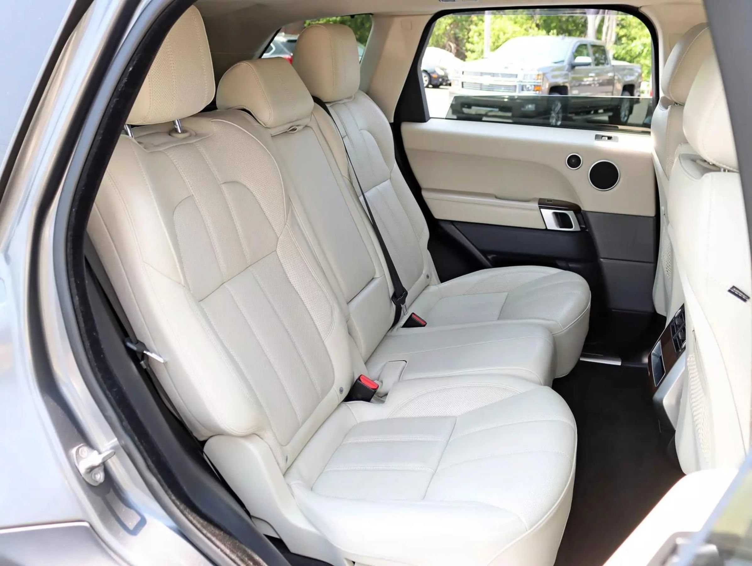 Used 2014 Land Rover Range Rover Sport Supercharged AWD/4WD image 32