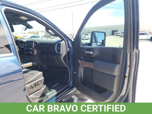 Certified 2020 Chevrolet Silverado 3500 High Country AWD/4WD image 33