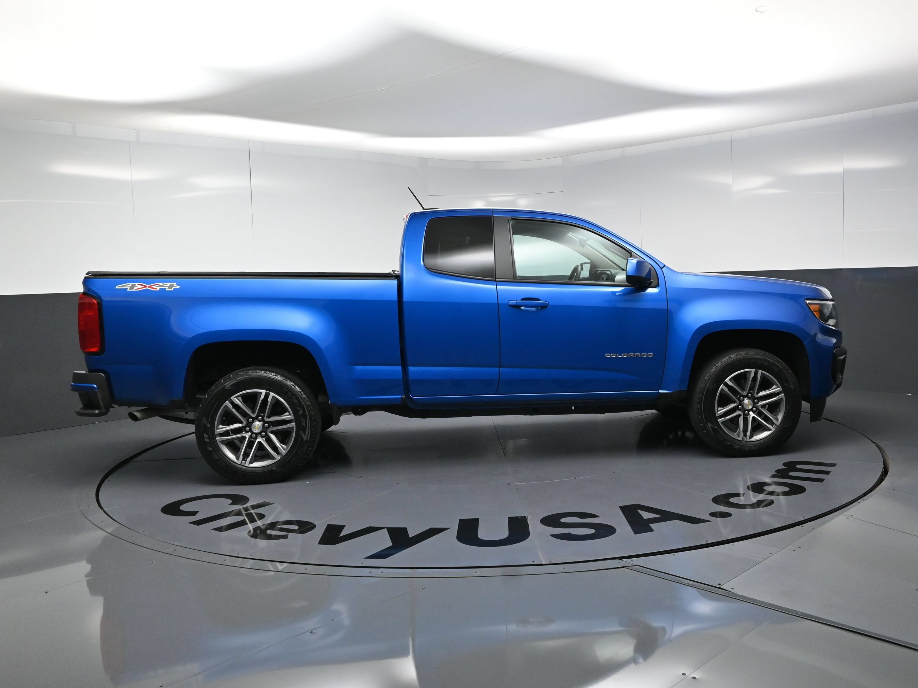 Used 2021 Chevrolet Colorado W/T w/ Custom Special Edition AWD/4WD image 10