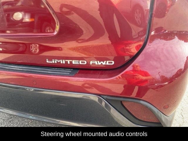 Used 2020 Toyota Highlander Limited image 8