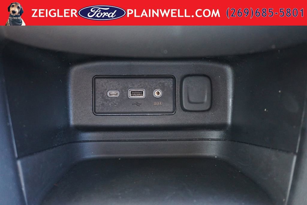 Used 2021 Chevrolet Equinox LT w/ Driver Convenience Package AWD/4WD image 22