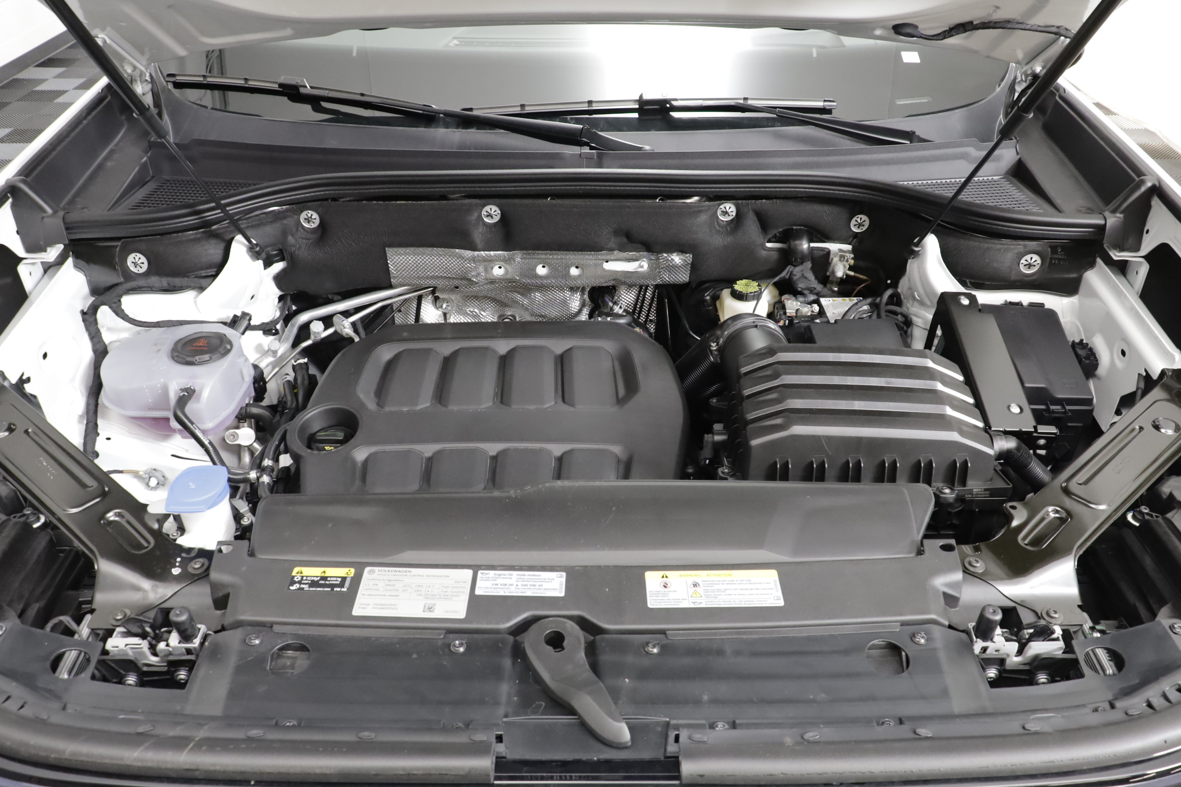 New 2027 Volkswagen Atlas SEL Premium R-Line AWD/4WD image 31