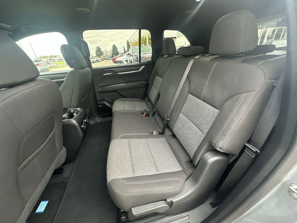 Certified 2025 GMC Acadia Elevation image 25