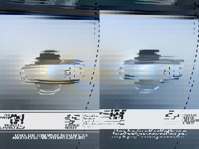 Used 2020 Chevrolet Equinox LS w/ LS Convenience Package image 19