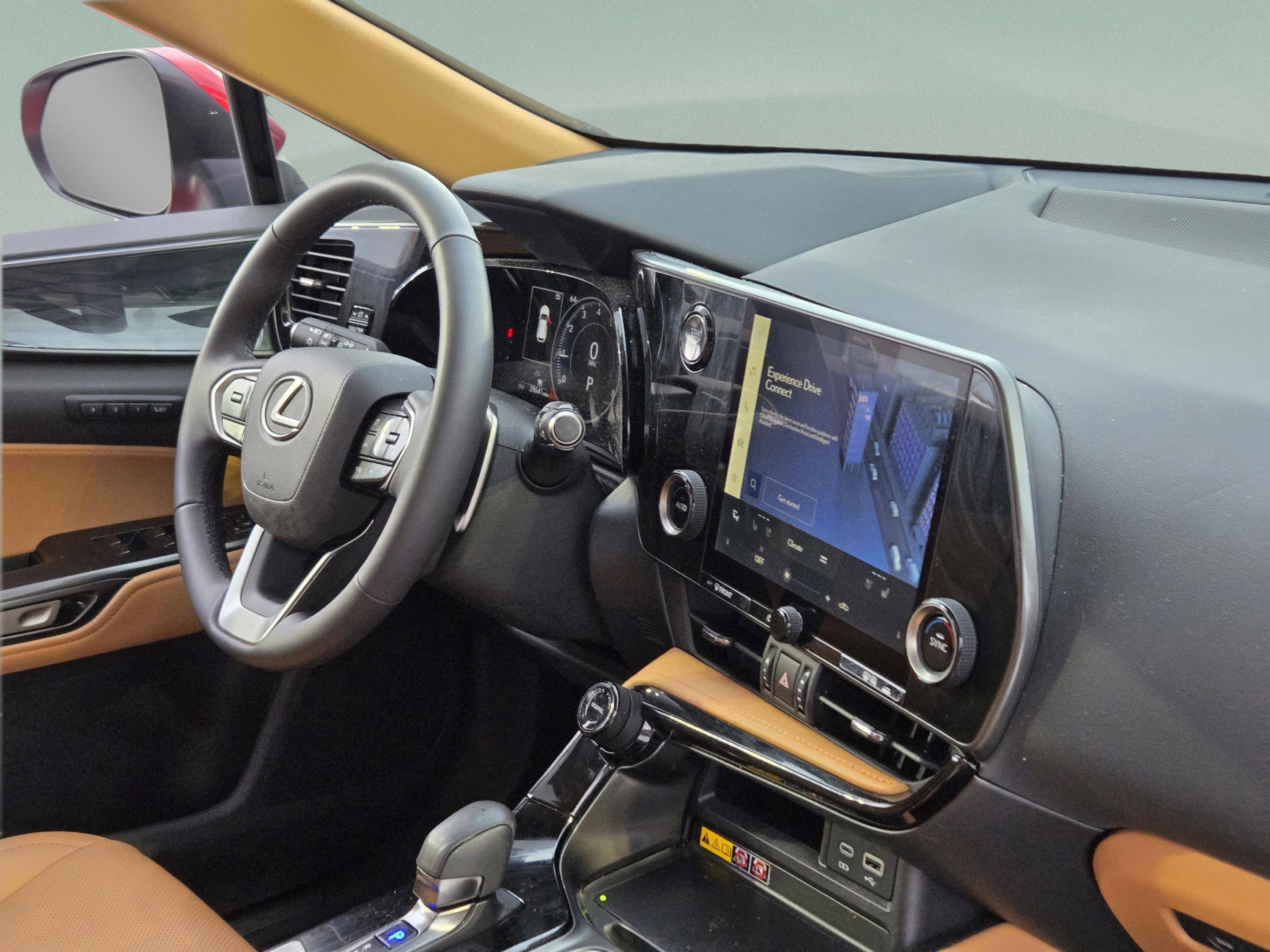 Used 2025 Lexus NX 250 FWD w/ Accessory Package (Z1) image 13