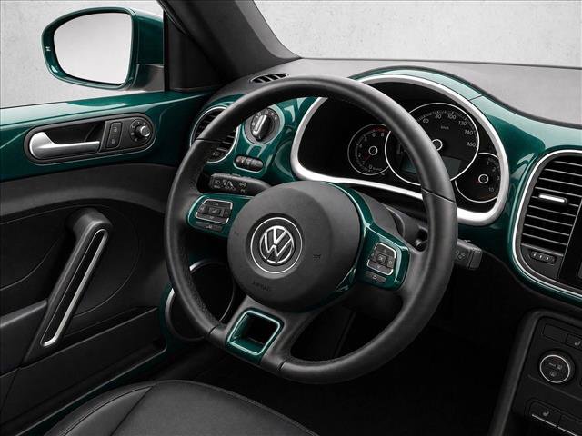Used 2018 Volkswagen Beetle 2.0T SE FWD image 22