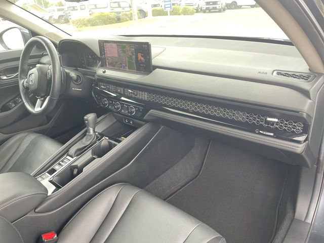 Used 2024 Honda Accord Touring image 30