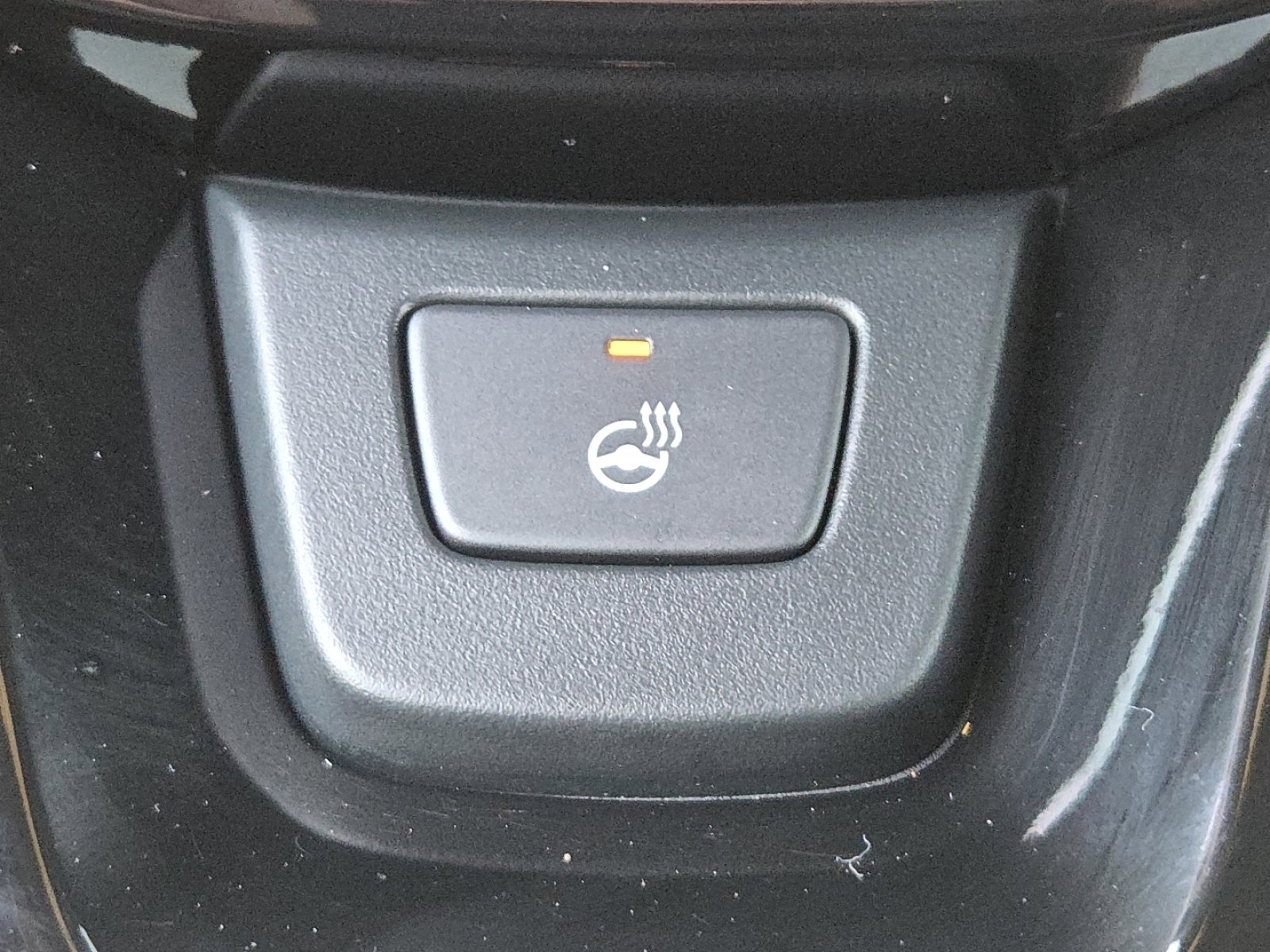 Used 2025 Honda Pilot Black Edition image 10