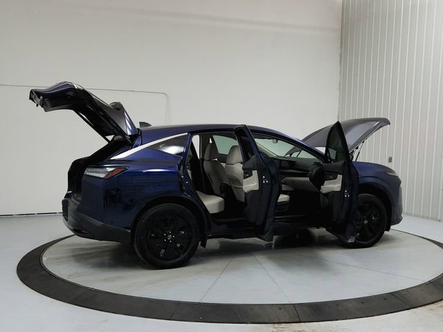 Used 2025 Nissan Murano SV image 15