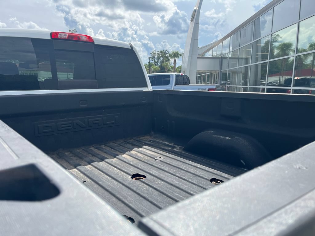 Used 2019 GMC Sierra 2500 Denali w/ Duramax Plus Package AWD/4WD image 13