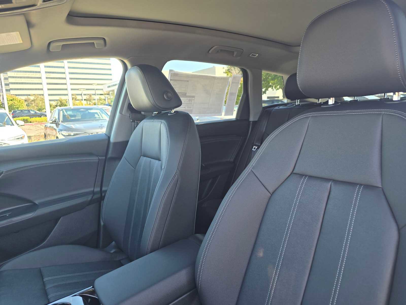 New 2025 Audi Q6 e-tron Premium Plus image 21