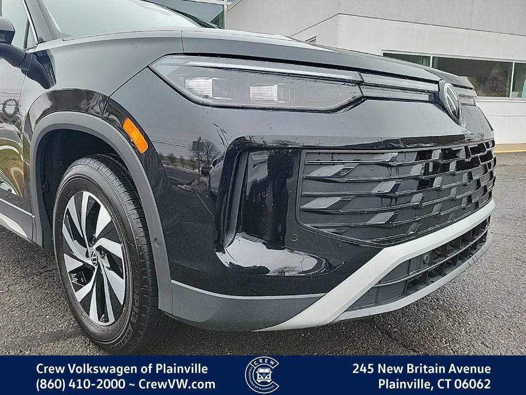 Certified 2025 Volkswagen Tiguan S image 21