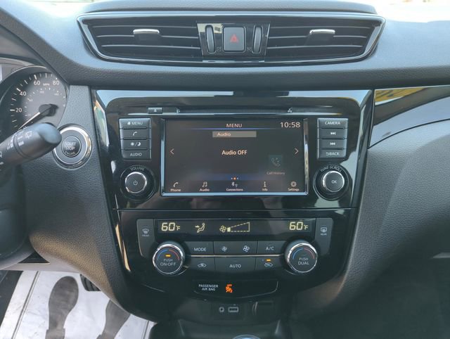 Certified 2022 Nissan Rogue Sport SV image 30