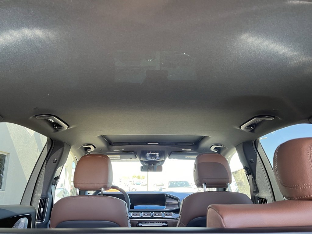 Used 2025 Mercedes-Benz GLE 450e 4MATIC image 52