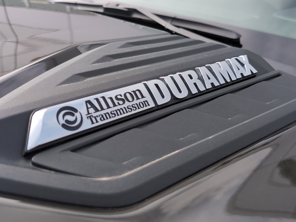 Used 2022 Chevrolet Silverado 2500 LTZ w/ Z71 Off-Road Package image 37