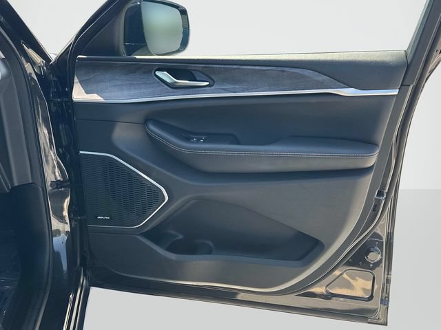 Used 2023 Jeep Grand Cherokee 4WD 4xe w/ Luxury Tech Group II image 23