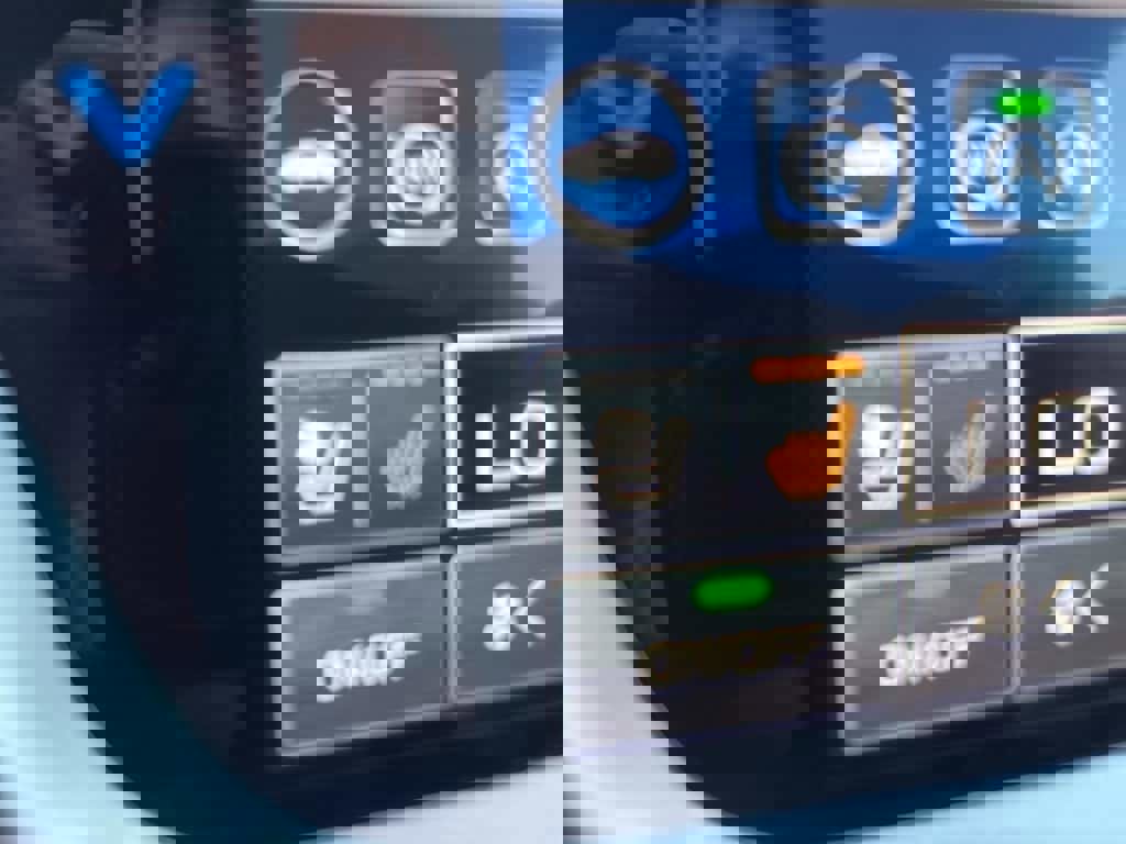 New 2025 Subaru Outback Touring XT image 27