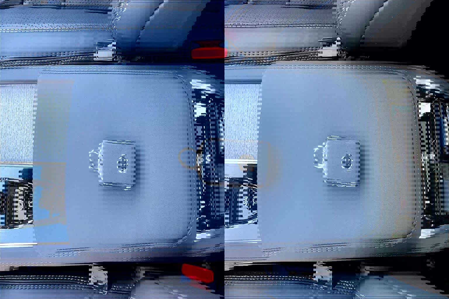 New 2026 Volvo XC90 B6 Ultra w/ Protection Package image 35