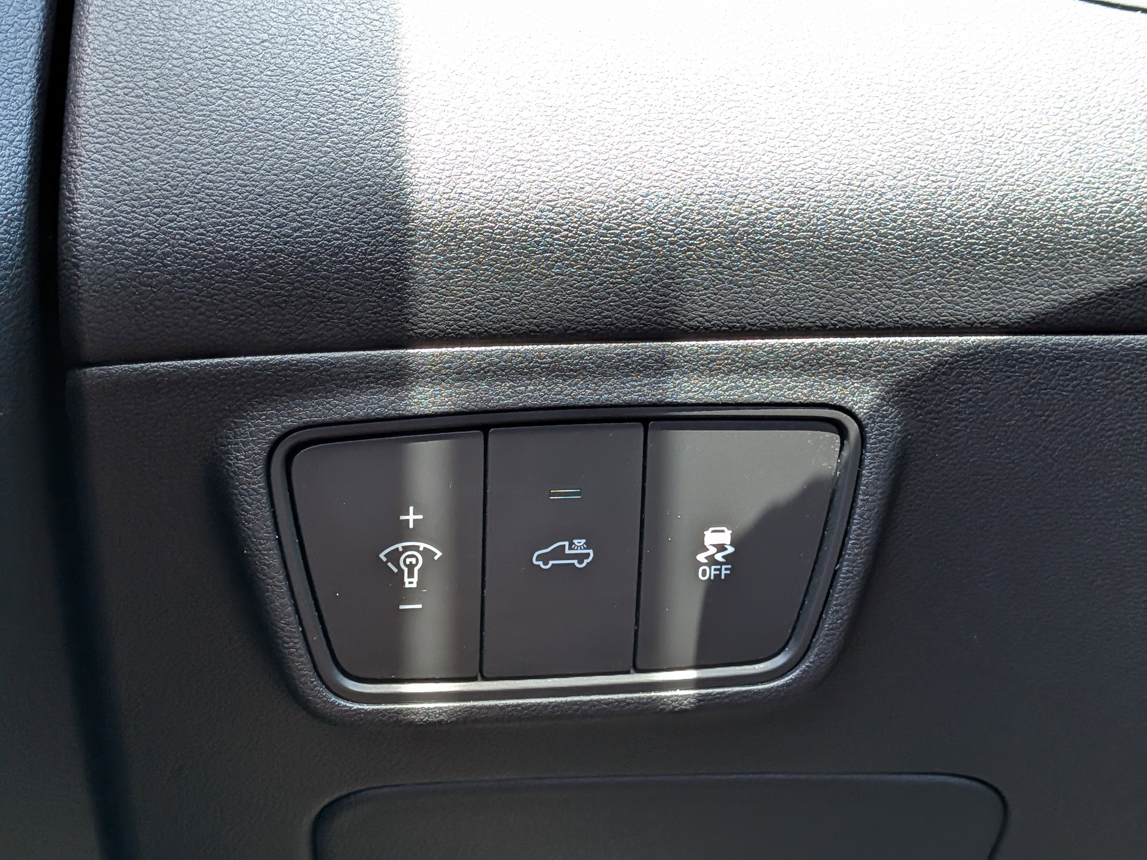 Used 2023 Hyundai Santa Cruz Night AWD/4WD image 23