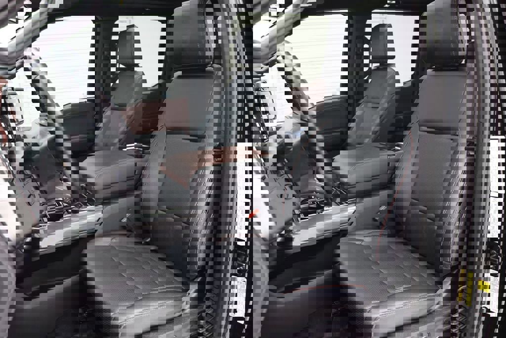 Used 2023 Ford F150 Lariat w/ Equipment Group 502A High image 21