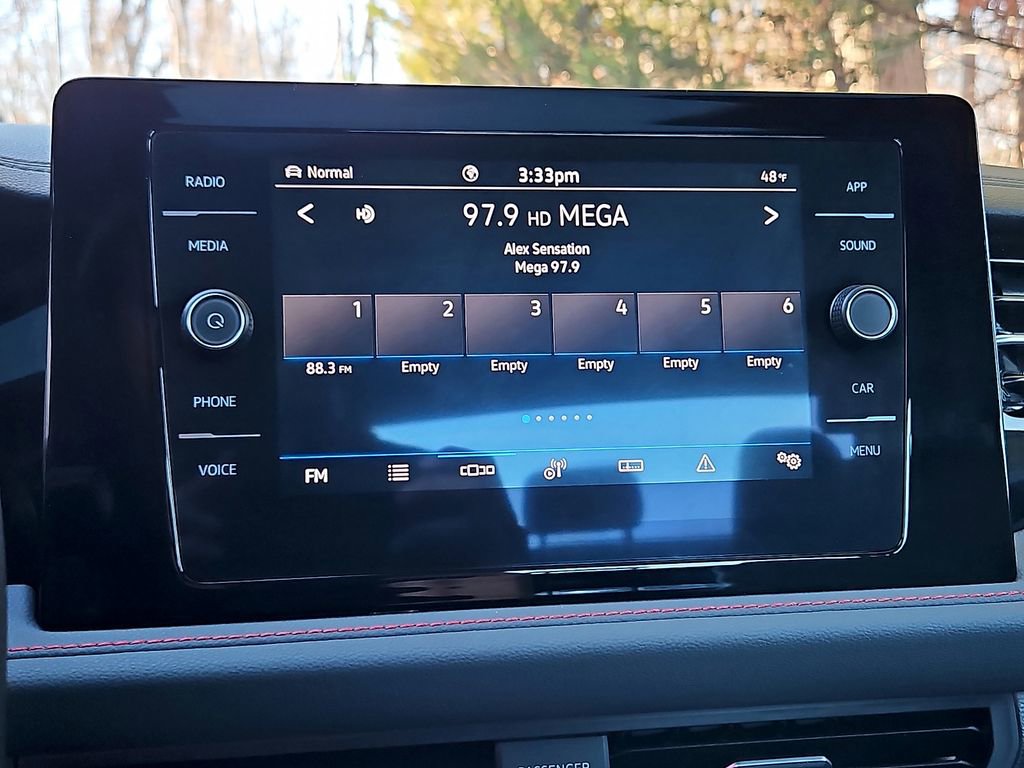 Certified 2025 Volkswagen Jetta GLI Autobahn image 18