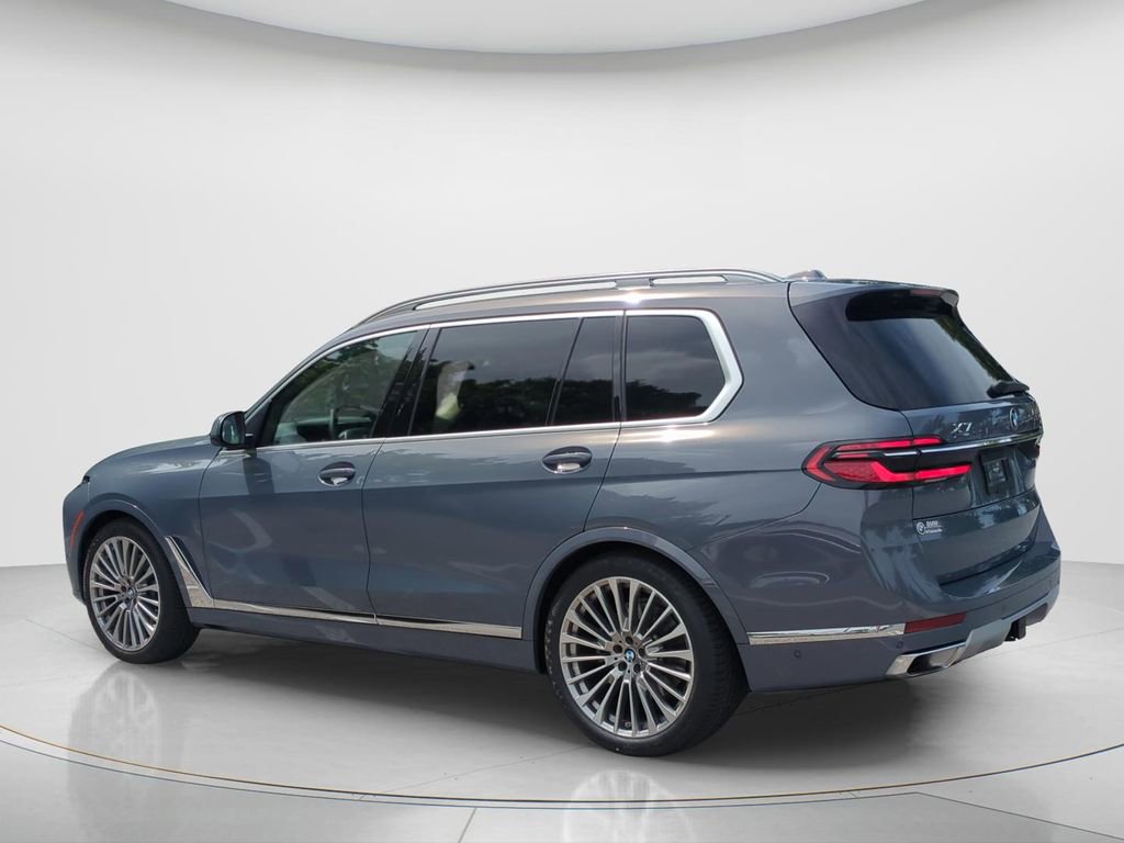 Certified 2023 BMW X7 xDrive40i w/ Premium Package AWD/4WD image 7