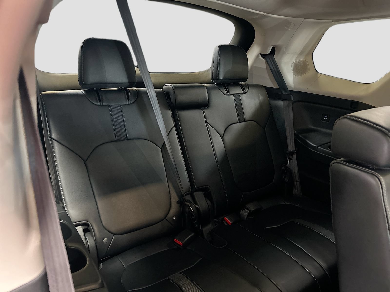 Used 2024 Honda Pilot Touring image 29