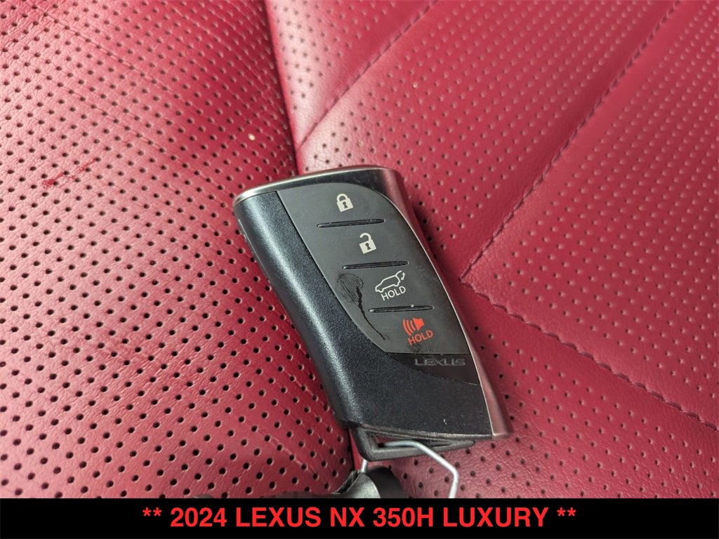 Used 2024 Lexus NX 300h AWD w/ Luxury Package image 35