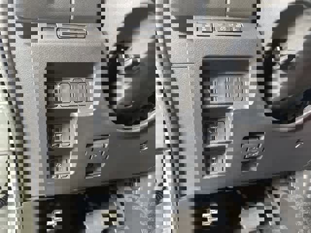 New 2025 Nissan Frontier Pro-X w/ Black Accent Package image 19