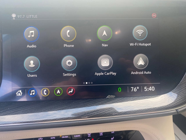 Used 2022 Buick Envision Essence w/ Technology Package I image 16