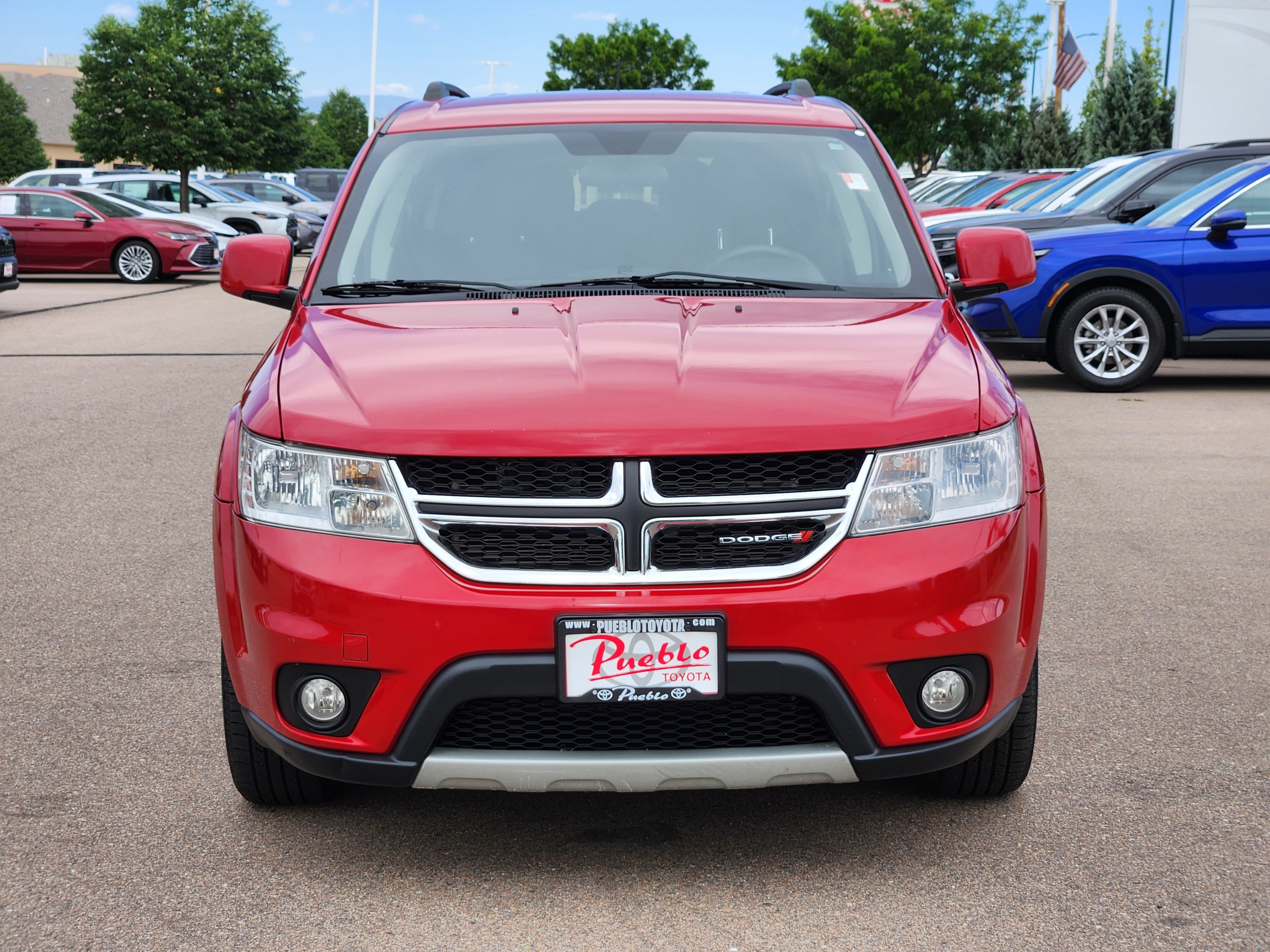 Used 2017 Dodge Journey SXT w/ Comfort/Convenience Group FWD image 5