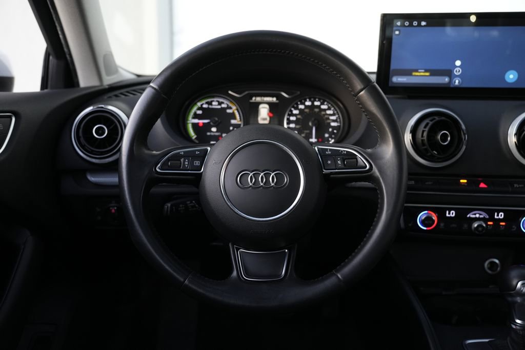 Used 2016 Audi A3 e-tron Premium Plus image 45