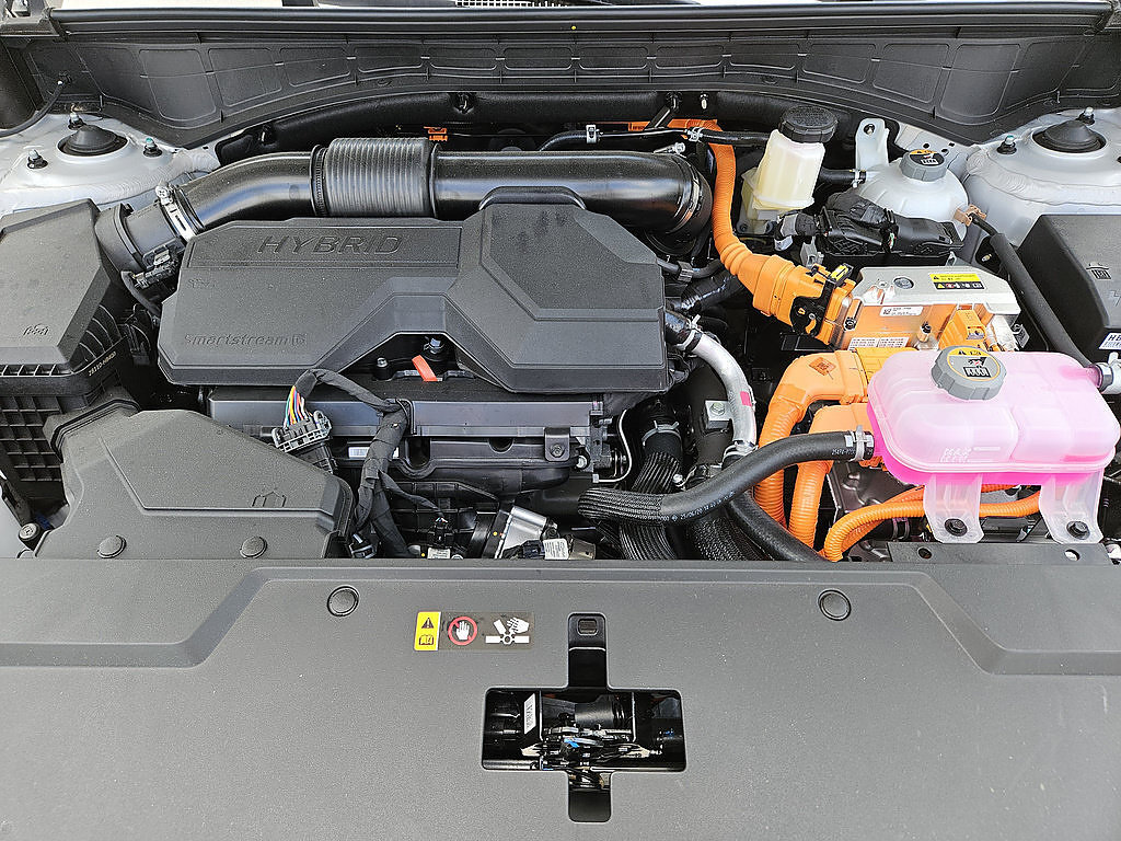 New 2026 Hyundai Santa Fe SE FWD image 32