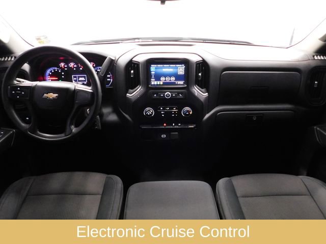 Used 2019 Chevrolet Silverado 1500 Custom w/ Trailering Package image 19