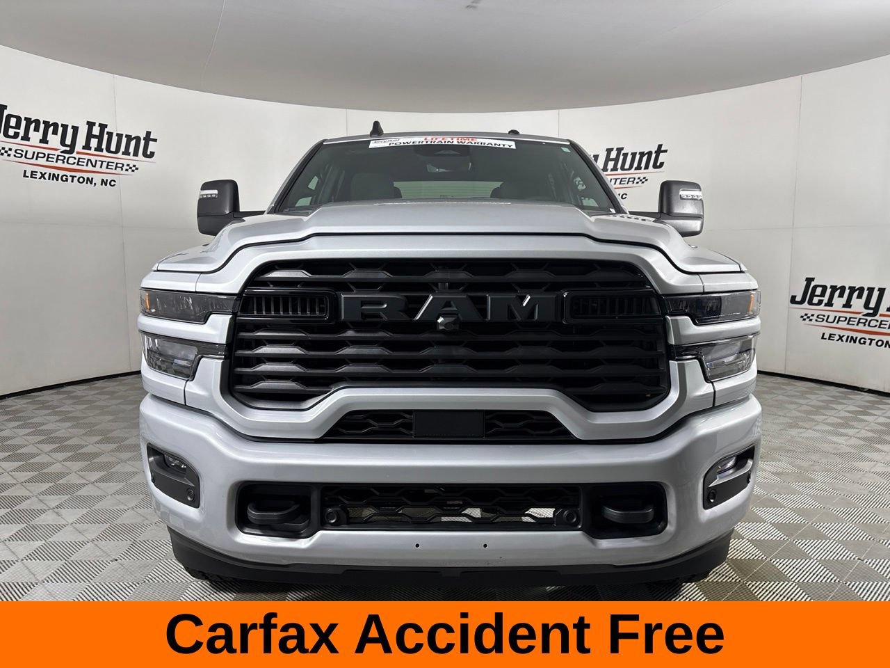 Used 2026 RAM 2500 Big Horn AWD/4WD image 3