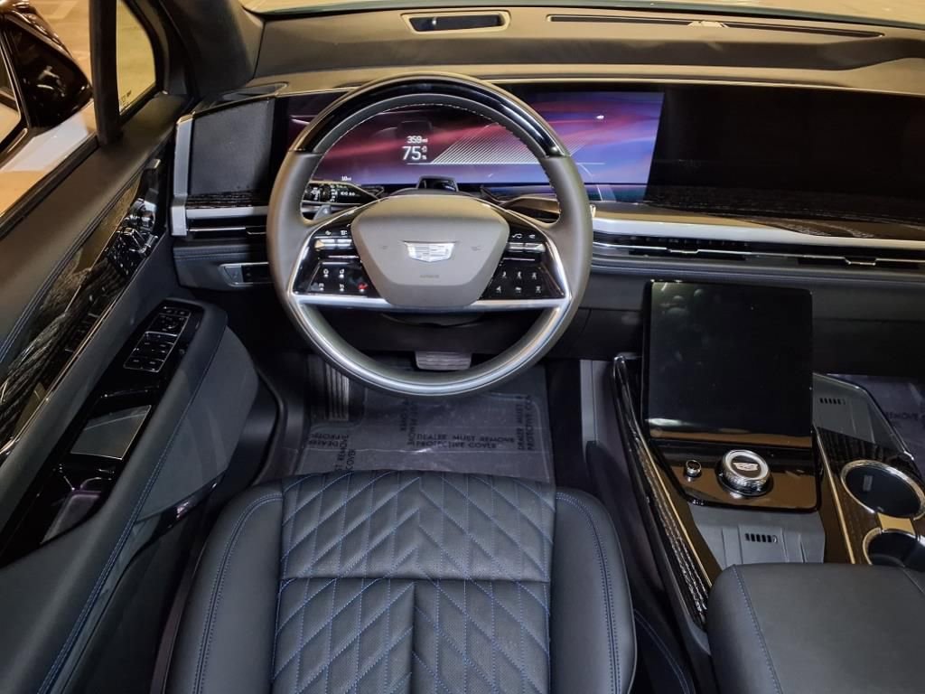 New 2025 Cadillac Escalade IQ Luxury 1 AWD/4WD image 9