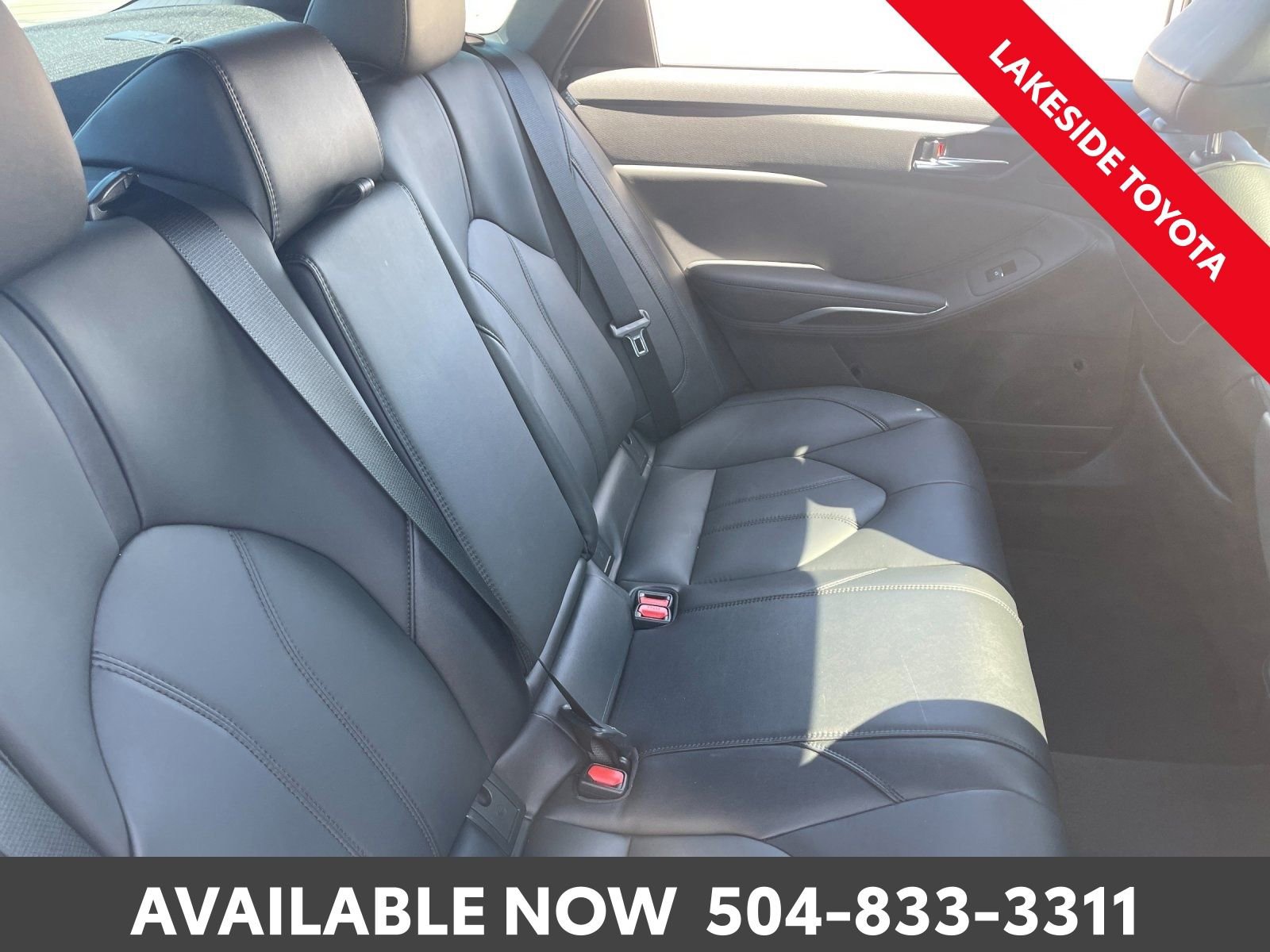 Used 2021 Toyota Avalon XLE w/ Moonroof Package image 21