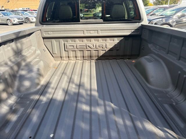 Certified 2022 GMC Canyon Denali image 6