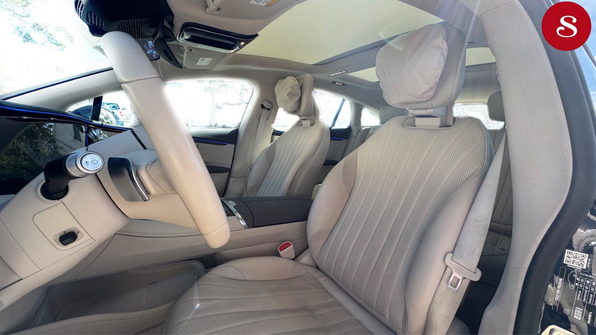 Used 2023 Mercedes-Benz EQS 580 4MATIC Sedan image 11