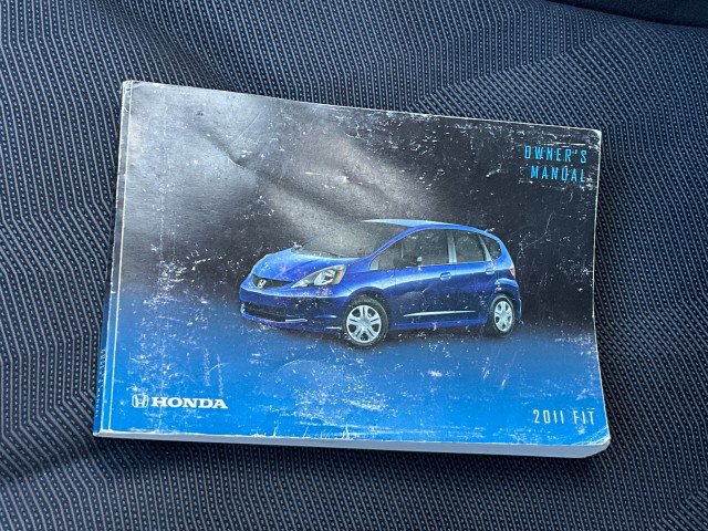 Used 2010 Honda Fit Sport image 25