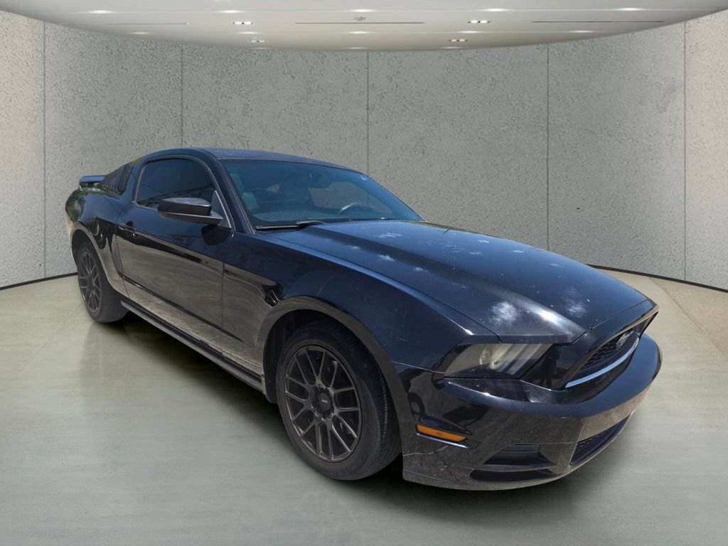 Used 2014 Ford Mustang Premium RWD image 7