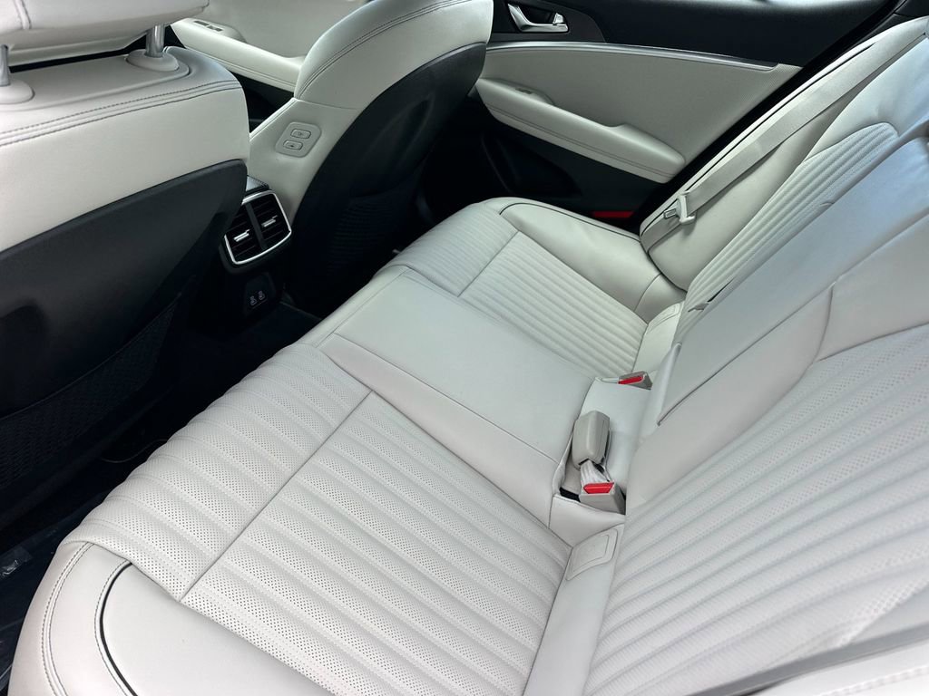 New 2026 Genesis G70 3.3T Sport Prestige image 12