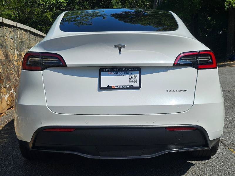Used 2022 Tesla Model Y Long Range AWD/4WD image 9