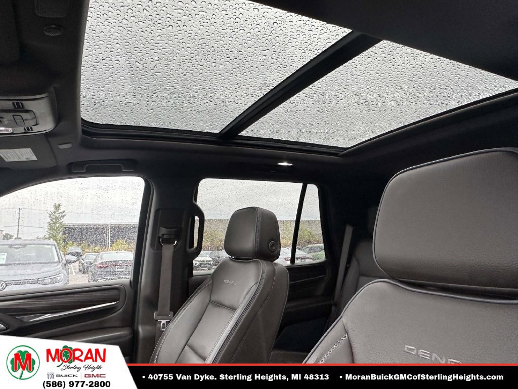 Used 2024 GMC Yukon Denali AWD/4WD image 21