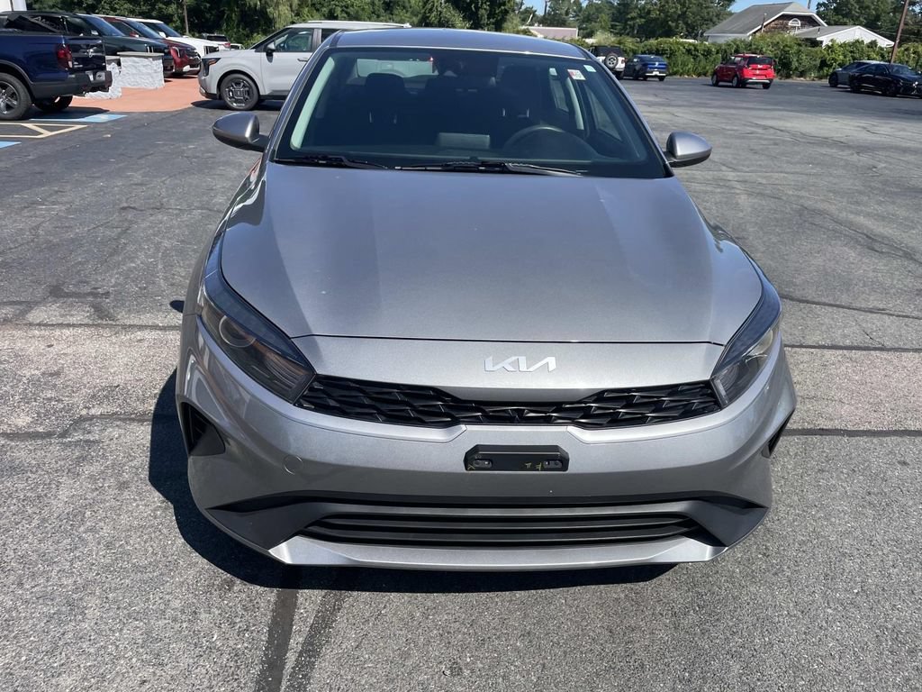 Used 2024 Kia Forte LXS FWD image 9