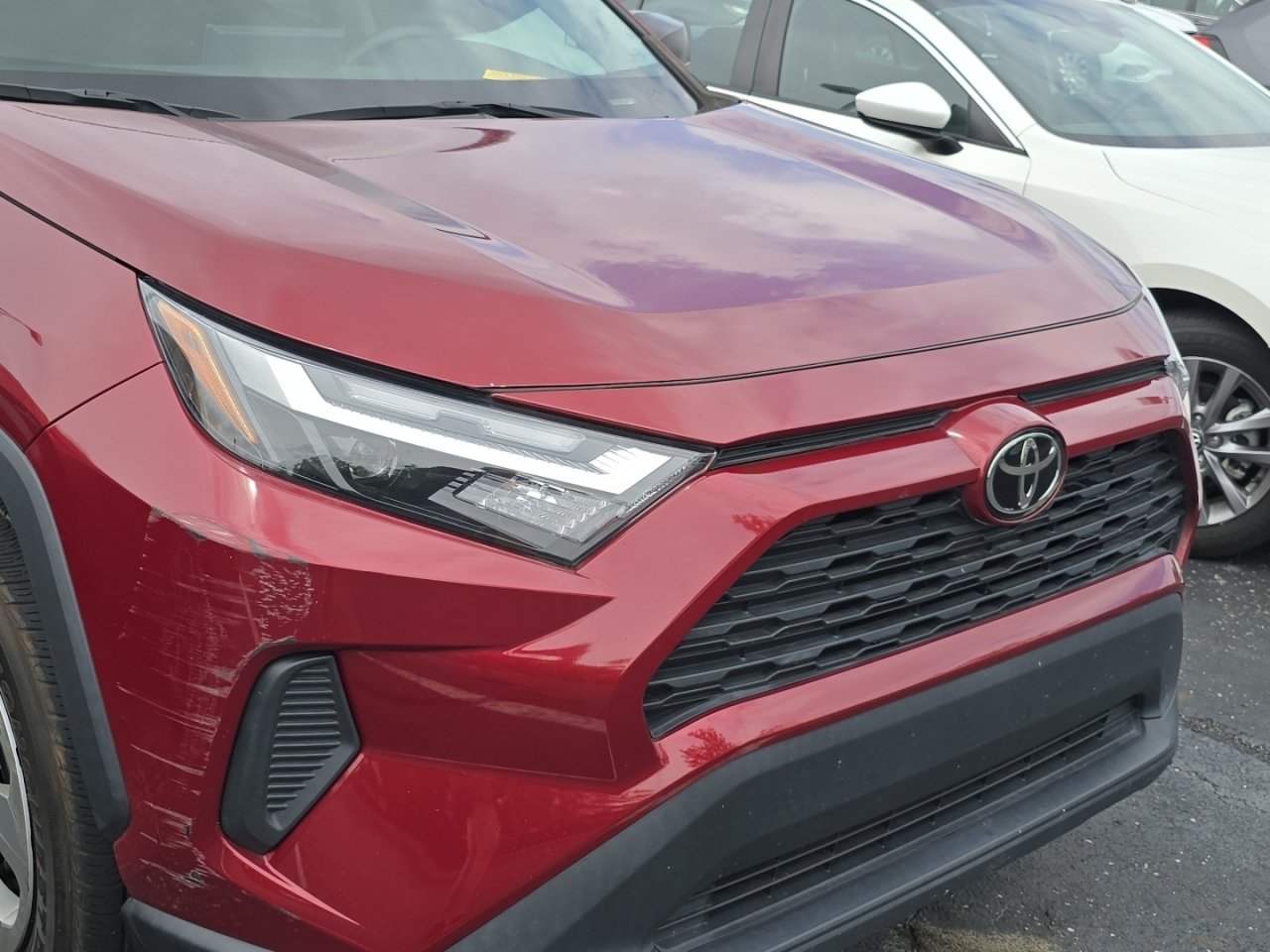 Used 2023 Toyota RAV4 LE FWD image 24